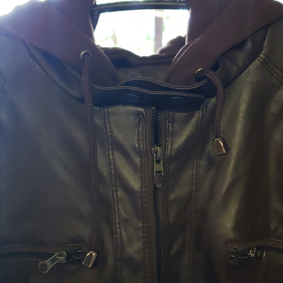 Women's Fall Jacket - Picture 3 of 12